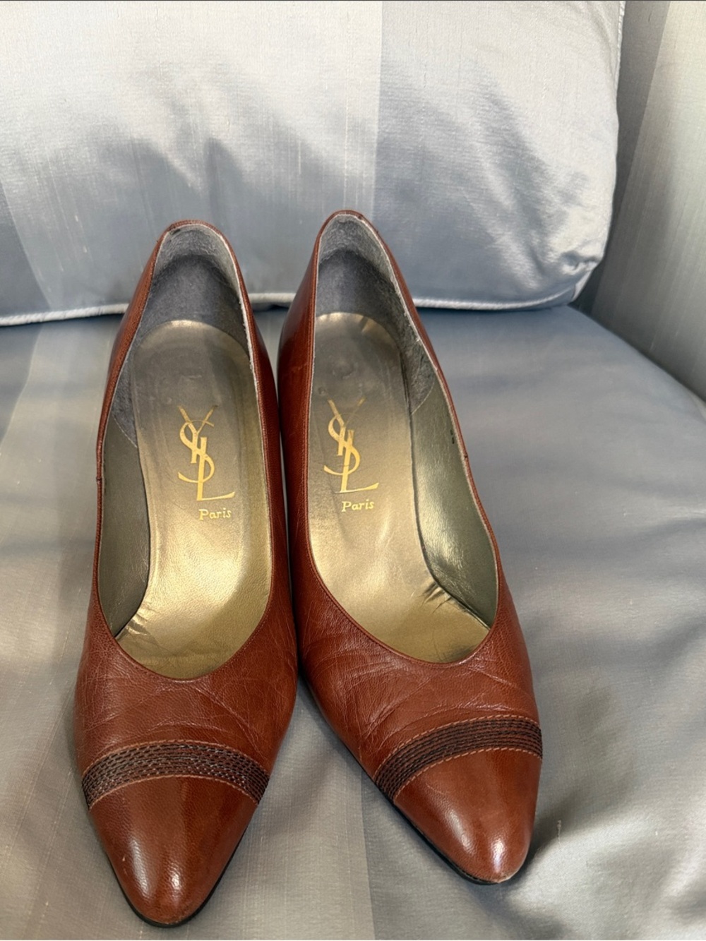 Yves Saint Laurent Brown Pointed Toe Leather Pumps with Textured Trim
